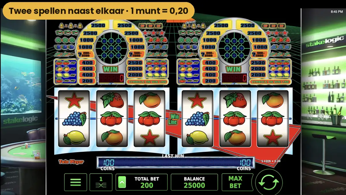 De twee spellen van Club 2000 naast elkaar bij de start met 25000 munten saldo