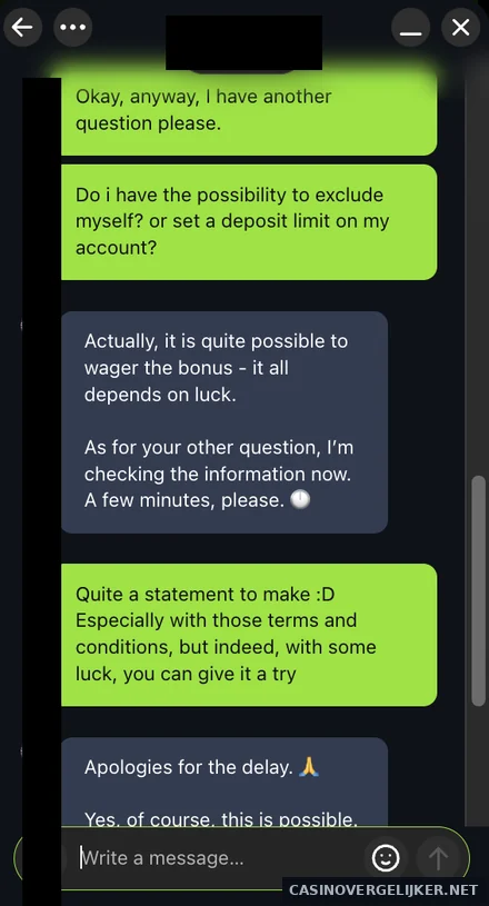 Chattranscript waarin gevraagd wordt naar zelfuitsluiting en een stortlimiet